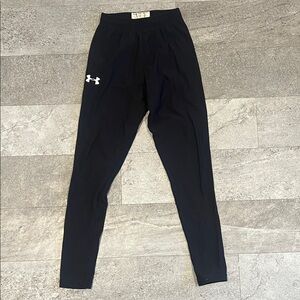 Under Armour kids black leggings